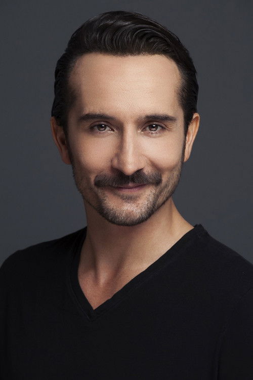 Nezih Cihan Aksoy Kiraz Mevsimi dizisi oyuncusu