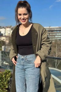 Cemre Özşişman Duy Beni dizisi oyuncusu