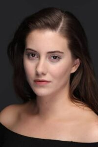 Beril Pozam Kıskanmak dizisi oyuncusu