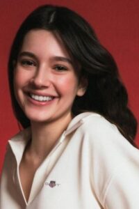 Mina Demirtaş Delikanlı dizisi oyuncusu