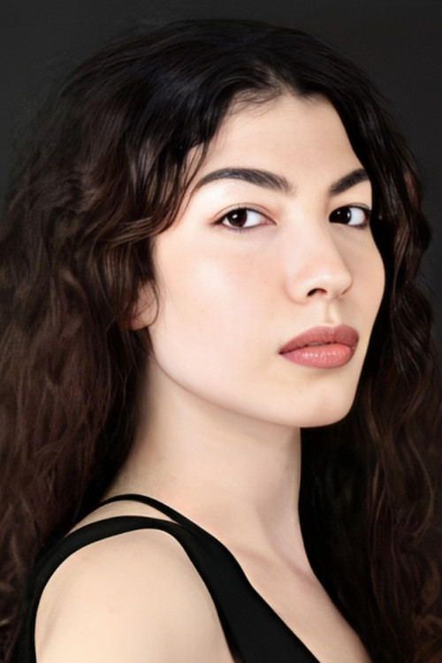 Alize Gördüm oyuncu fotoğrafı