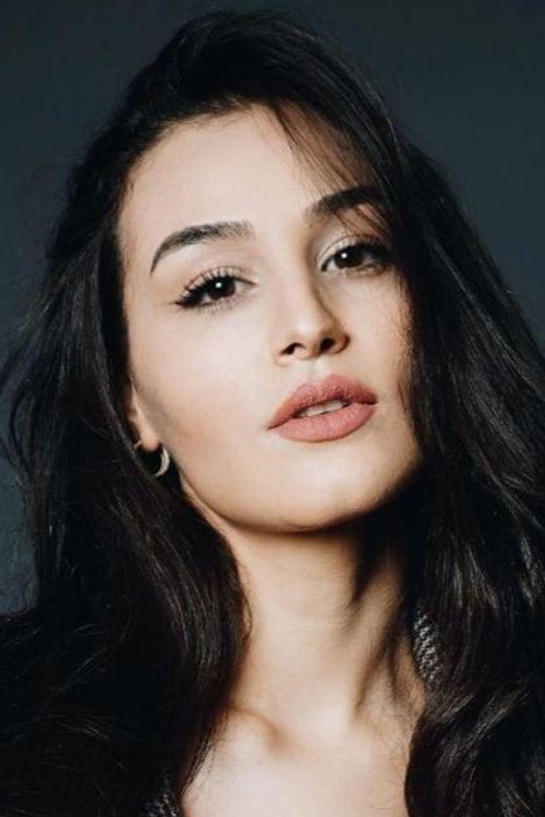 Asena Girişken oyuncu fotoğrafı