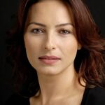 Ayça Bingöl oyuncu fotoğrafı