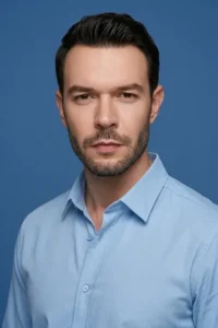Aytaç Şaşmaz oyuncu fotoğrafı