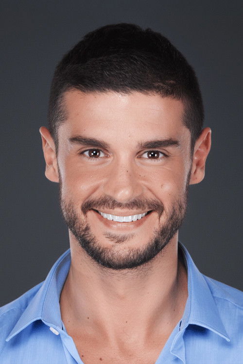 Berk Oktay oyuncu fotoğrafı