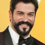 Burak Özçivit oyuncu fotoğrafı