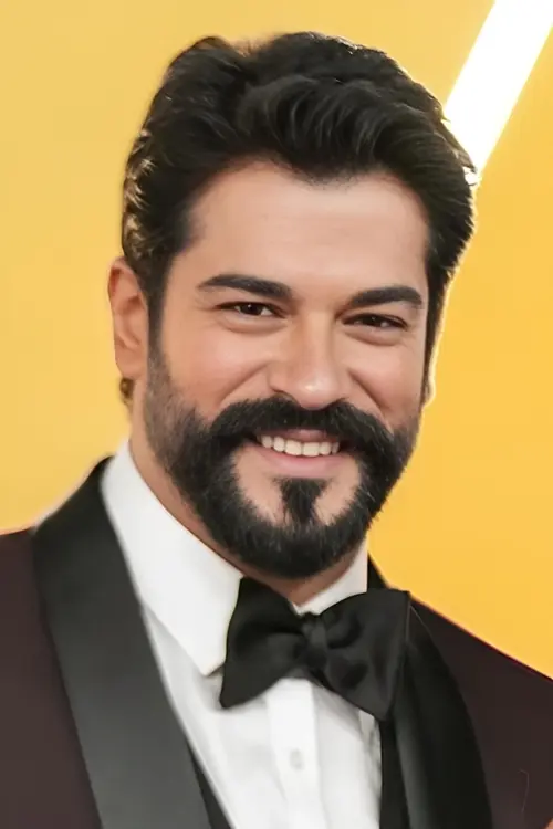 Burak Özçivit oyuncu fotoğrafı