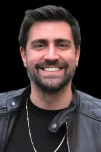 Çağlar Ertuğrul Fazilet Hanım ve Kızları oyuncusu Çağlar Ertuğrul Fazilet Hanım ve Kızları dizisi oyuncusu