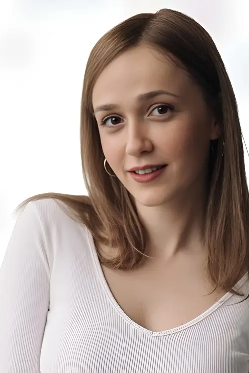 Ceren Kaçar oyuncu fotoğrafı
