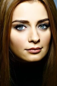 Damla Debre Adını Feriha Koydum dizisi oyuncusu