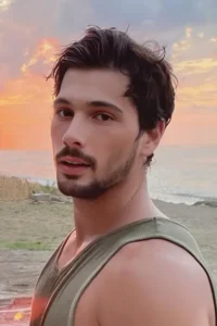 Deniz Can Aktaş Aşk Ağlatır oyuncusu Deniz Can Aktaş Aşk Ağlatır dizisi oyuncusu