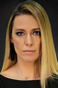 Ebru Kocaağa Acı Hayat dizisi oyuncusu