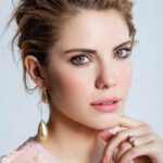 Eda Ece oyuncu fotoğrafı