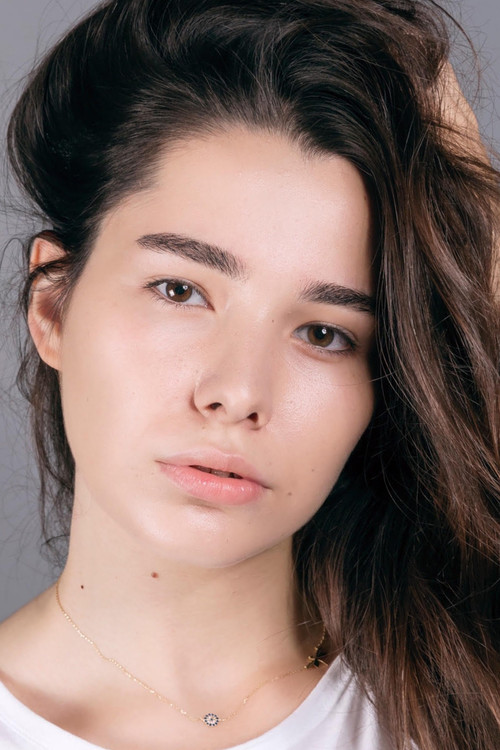 Feyza Sevil Güngör oyuncu fotoğrafı