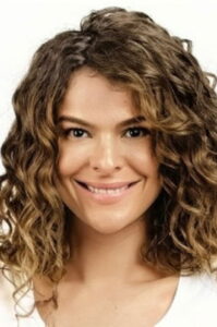 Gamze Topuz Küçük Sırlar dizisi oyuncusu