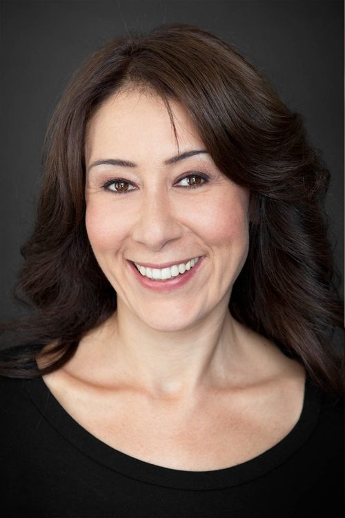 Ayşegül Ünsal Kiraz Mevsimi dizisi oyuncusu