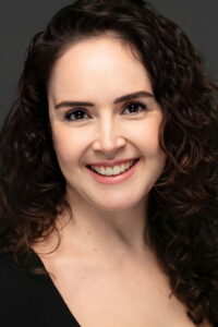 Güzin Alkan Yabancı Damat dizisi oyuncusu