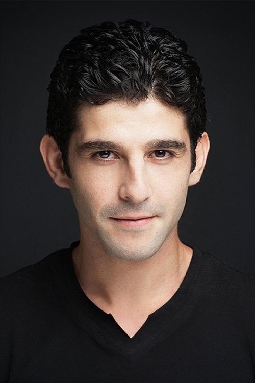 Halil Babür oyuncu fotoğrafı