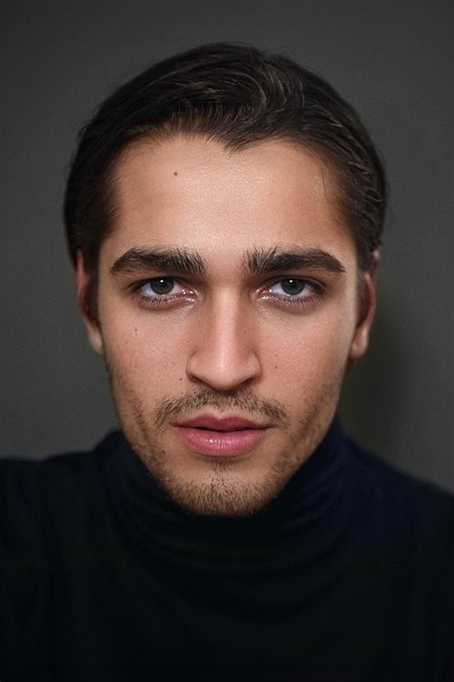 Mert Ramazan Demir Delikanlı dizisi oyuncusu