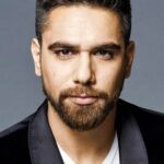 Kadir Doğulu oyuncu fotoğrafı