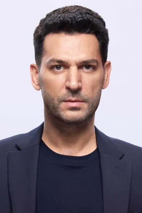 Murat Yıldırım Güller ve Günahlar dizisi oyuncusu