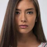 Neslihan Atagül oyuncu fotoğrafı