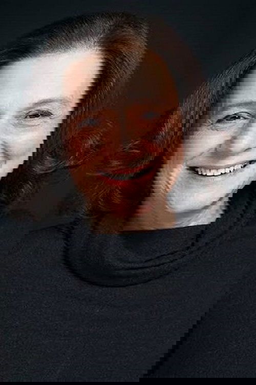 Nihal Koldaş oyuncu fotoğrafı