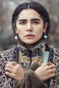 Özge Arslan oyuncu fotoğrafı