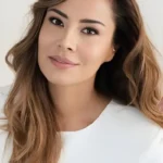 Özlem Conker oyuncu fotoğrafı
