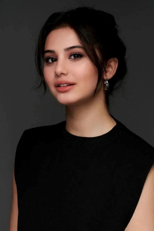 Helin Kandemir Sevdiğim Sensin dizisi oyuncusu