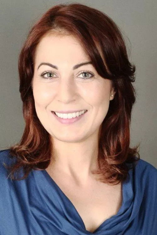 Selda Özbek oyuncu fotoğrafı