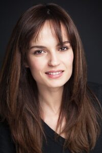 Selin Demiratar Acı Hayat dizisi oyuncusu