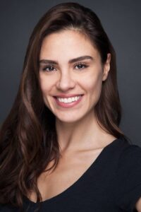 Şükran Ovalı Bez Bebek dizisi oyuncusu