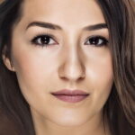 Güliz Gençoğlu Leyla ile Mecnun dizisi oyuncusu