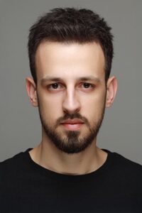 Ege Tanman Leyla ile Mecnun dizisi oyuncusu