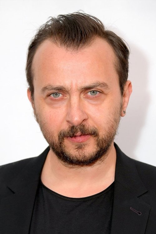 Ali Atay Leyla ile Mecnun dizisi oyuncusu