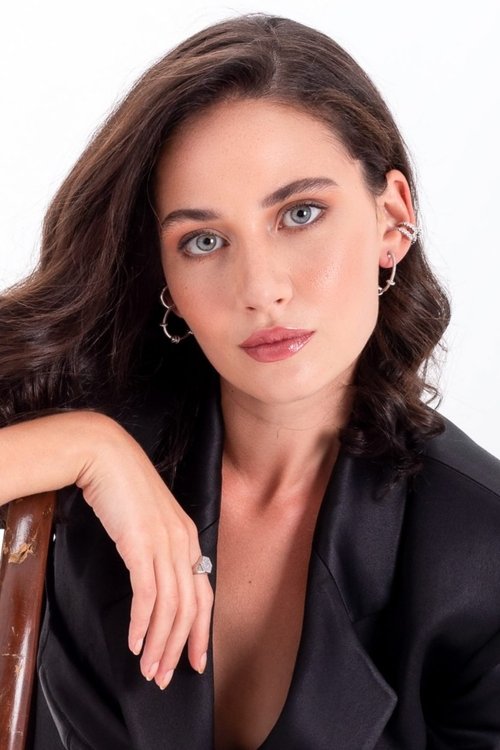 Ilayda Çevik Halef: Köklerin Çağrısı dizisi oyuncusu