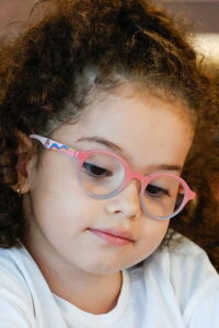 Yade Arayıcı Güller ve Günahlar dizisi oyuncusu