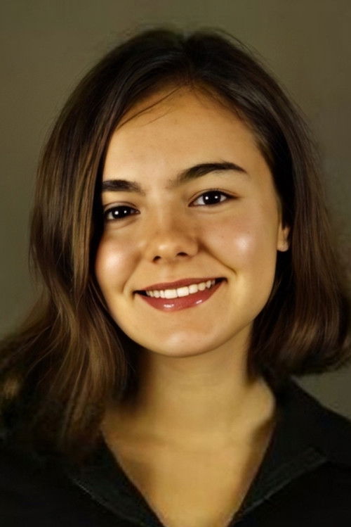 Yağmur Yılmaz oyuncu fotoğrafı