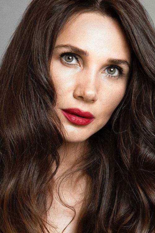 Yasemin Hadivent oyuncu fotoğrafı