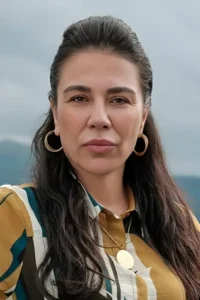 Yeşim Ceren Bozoğlu Yeditepe İstanbul dizisi oyuncusu