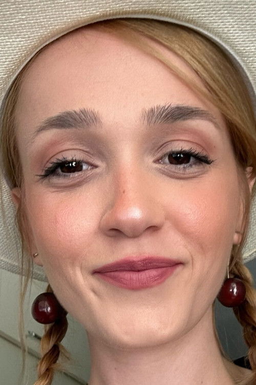 Ceren Kaçar Yeraltı dizisi oyuncusu