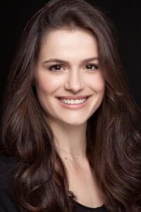 Burcu Cavrar Taşacak Bu Deniz dizisi oyuncusu