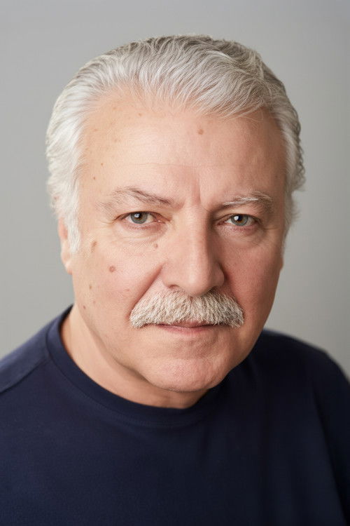 Ahmet Uz oyuncu fotoğrafı