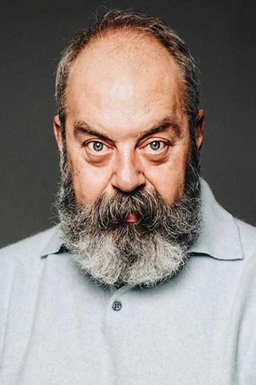 Ali Düşenkalkar oyuncu fotoğrafı