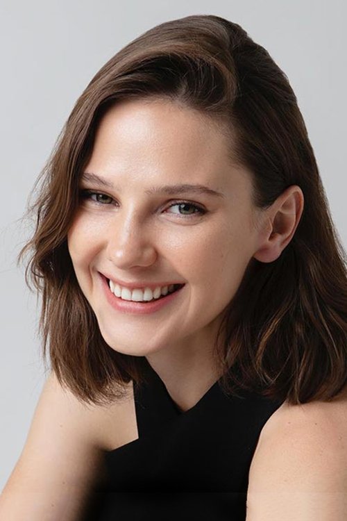 Alina Boz oyuncu fotoğrafı
