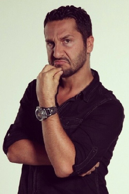 Almaç Sarıkaya oyuncu fotoğrafı