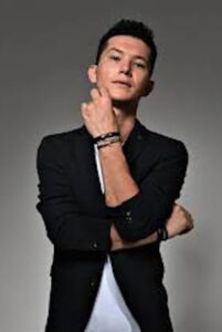 Arif Diren Kırgın Çiçekler dizisi oyuncusu