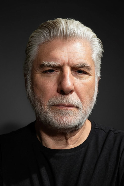 Attila Olgaç oyuncu fotoğrafı