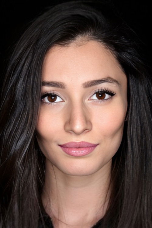 Ayşe Akın oyuncu fotoğrafı